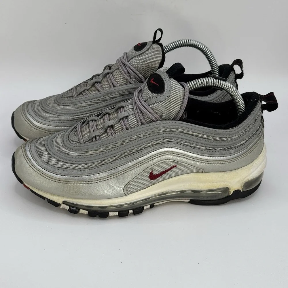 Nike pre owned